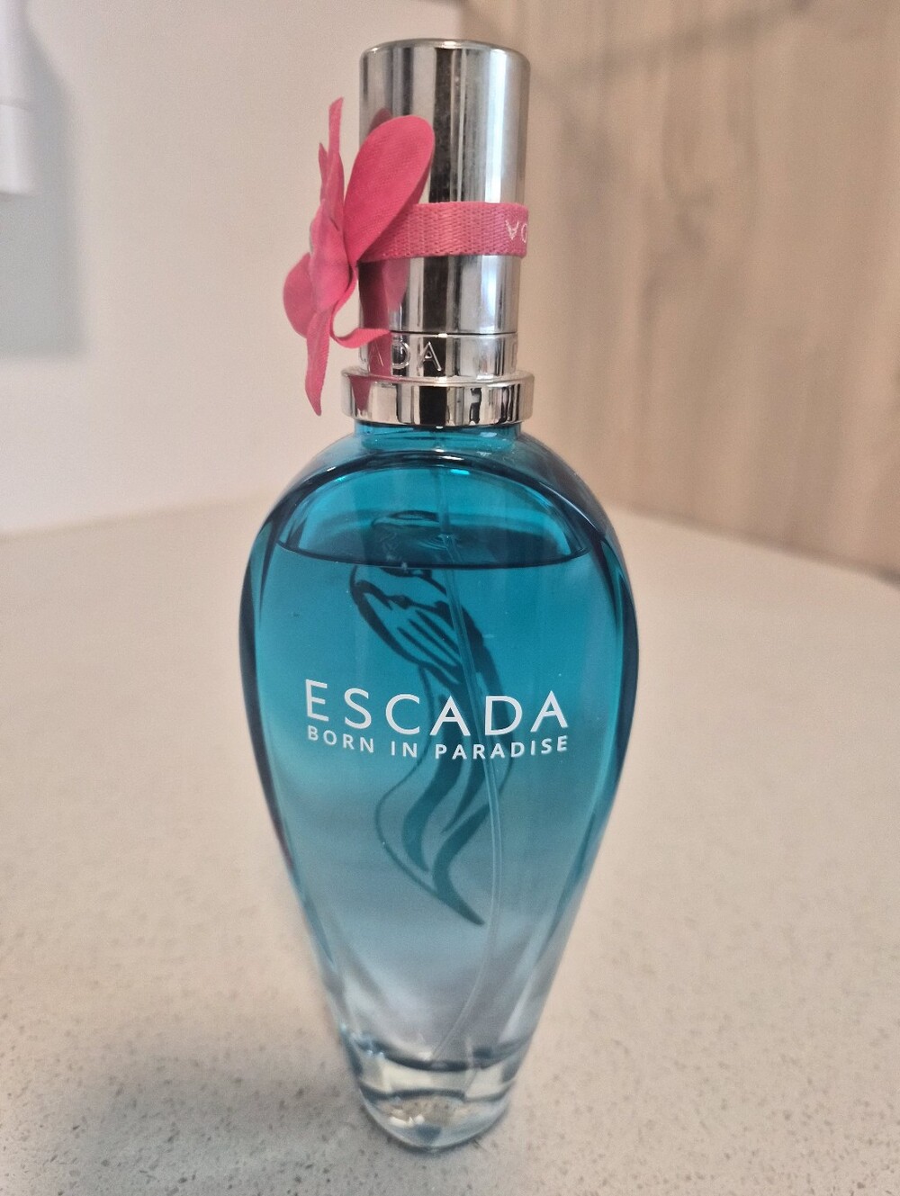 Escada Born in Paradise Eau de Toilette - Blue with Pink Accent